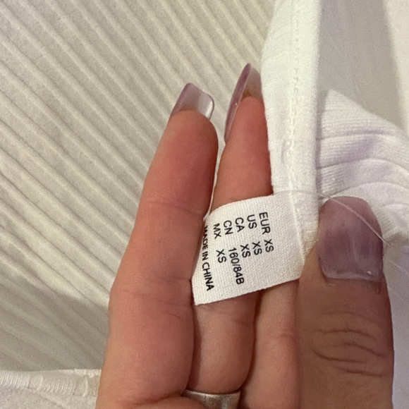 Sweaty Rocks White Ribbed Women's Crop NWT - Picture 4 of 5